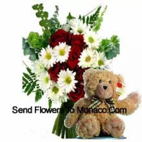 Boeket van rode rozen en witte gerbera's samen met een schattige 12 inch grote bruine teddybeer